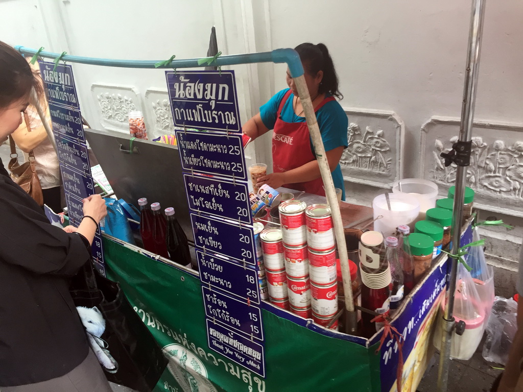 Streetfood stall at Rama I Road