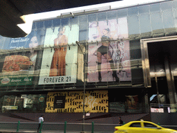 Front of the Siam Center shopping mall at Rama I Road, viewed from the taxi