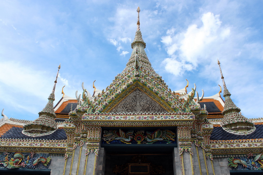 Front of the Amarindra Winitchai hall at the Grand Palace