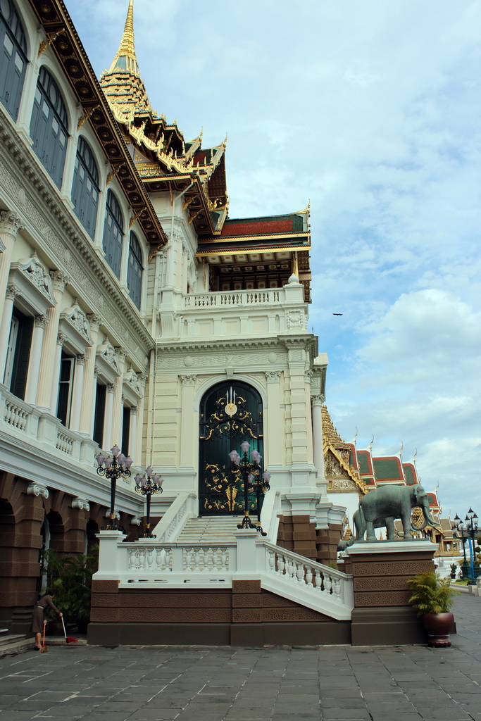 Left side of the Chakri Maha Prasat hall at the Grand Palace