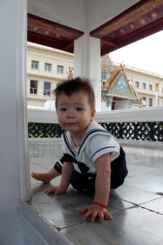 Max at a gallery in front of the Dusit Maha Prasat hall at the Grand Palace