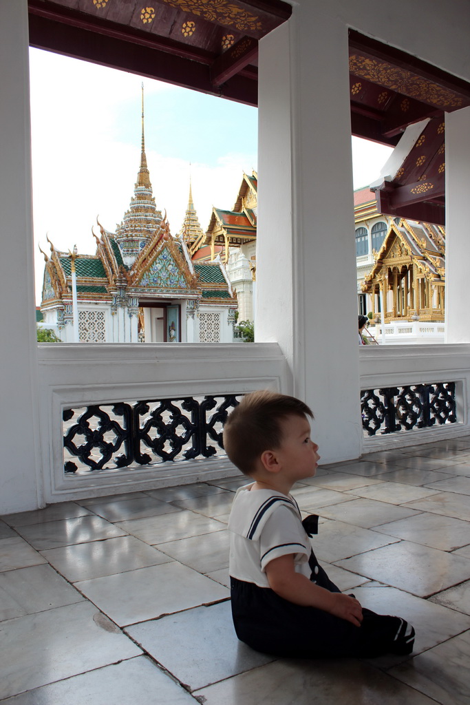Max at a gallery in front of the Dusit Maha Prasat hall at the Grand Palace