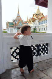 Max at a gallery in front of the Dusit Maha Prasat hall at the Grand Palace