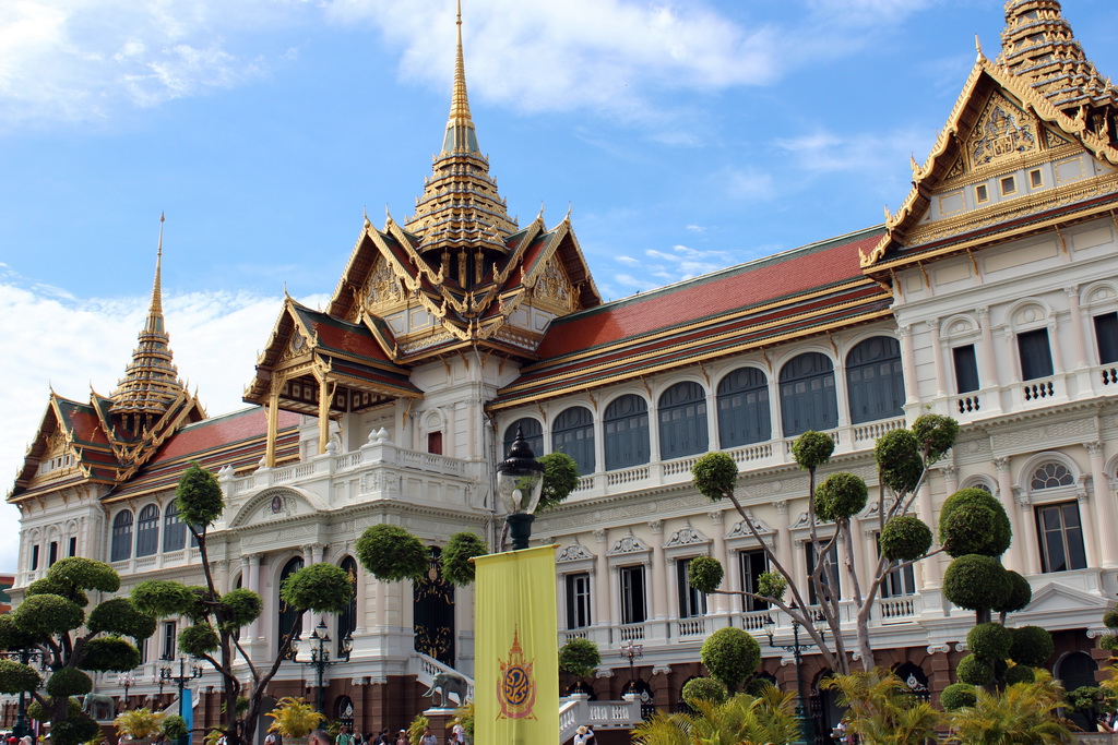 Front of the Chakri Maha Prasat hall at the Grand Palace