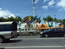 The Royal Pavilion Mahajetsadabadin at Ratchadamnoen Klang Road, viewed from the taxi