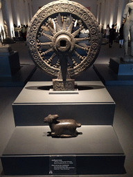 Wheel of the Law and a Crouching Deer, at the Siwamokhaphiman Hall at the Bangkok National Museum, with explanation