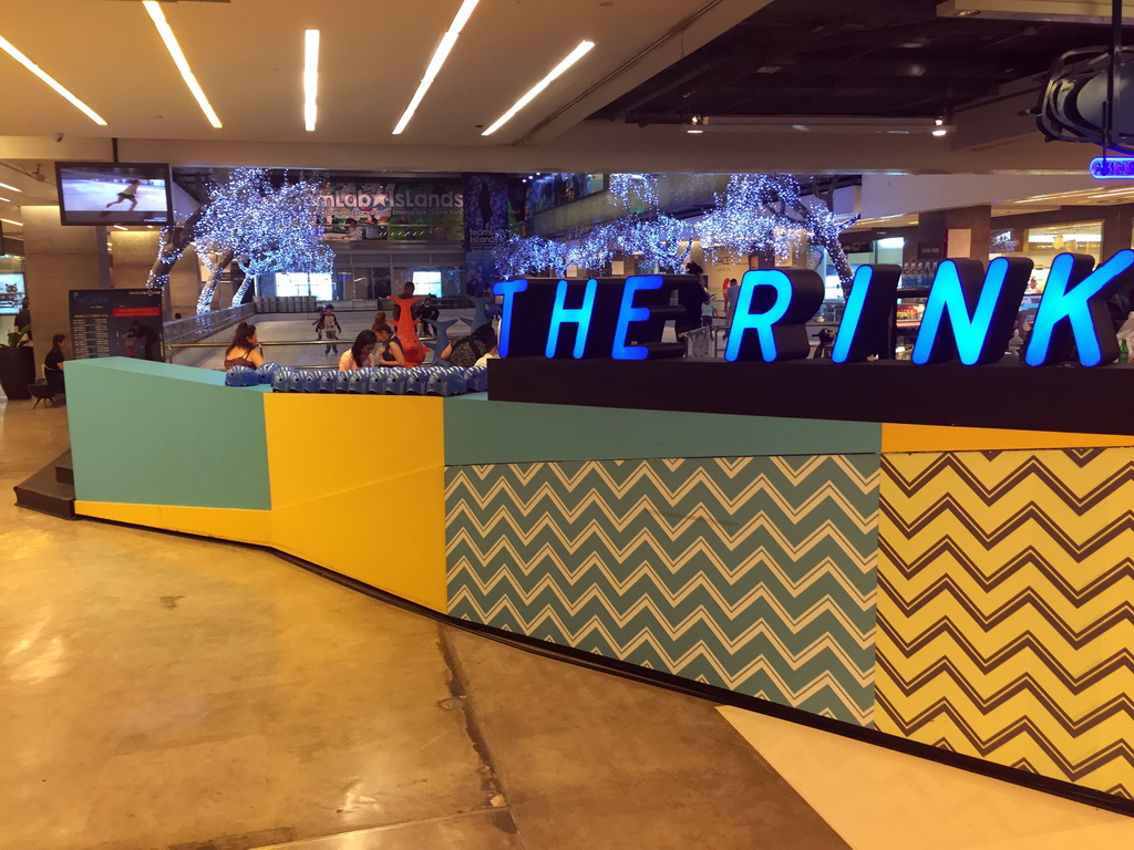 Front of the ice rink at the Central World shopping mall