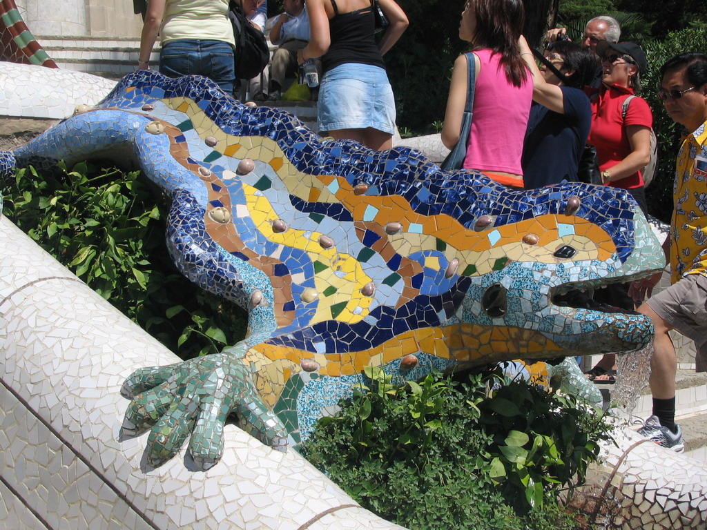 Mosaic dragon at the entrance staircase at Park Güell