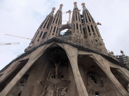 barcelona_2_161 - 233 kb - 1024x768 - Front of the Sagrada Família church, with the Passion Facade Front of the Sagrada Família church, with the Passion Facade