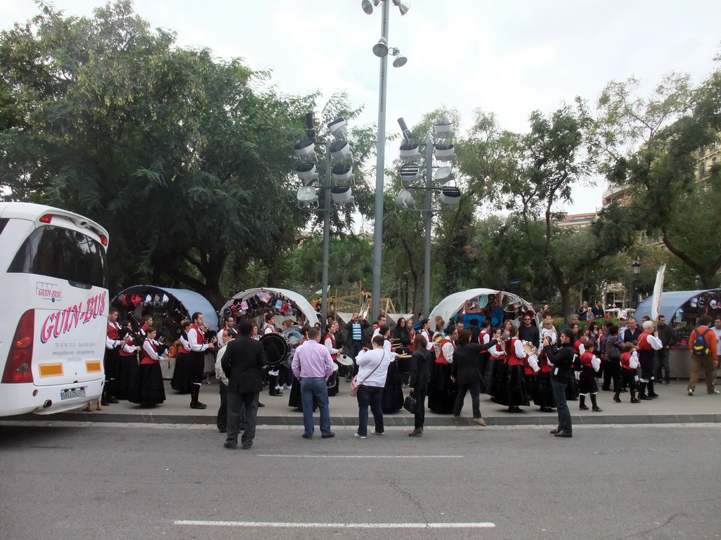 Fanfare orchestra at the Plaça de la Sagrada Família square