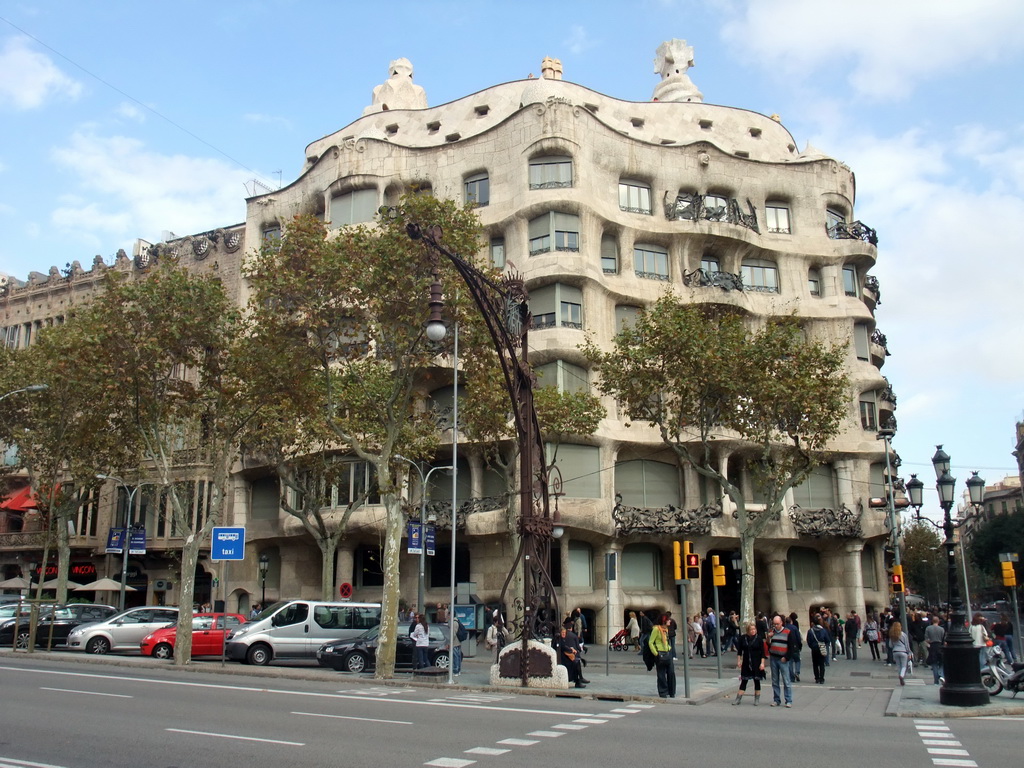 The La Pedrera building (Casa Milà)