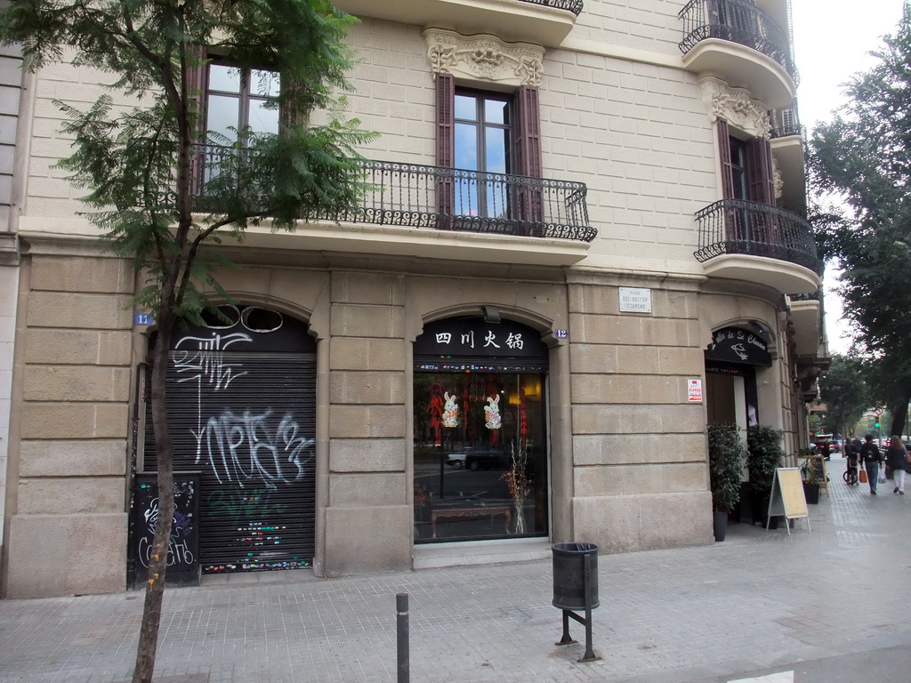 Front of the `L`Olla de Sichuan` restaurant at the Carrer d`Aragó street