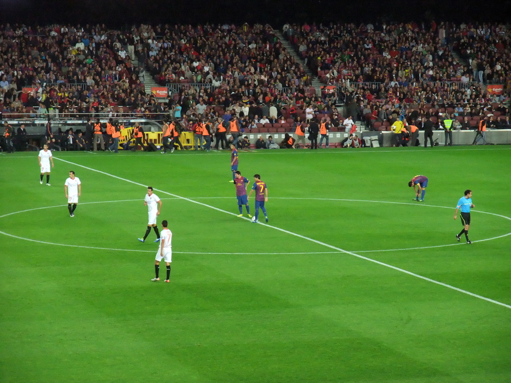 Lionel Messi and David Villa getting ready to kick-off for the football match FC Barcelona - Sevilla FC in the Camp Nou stadium