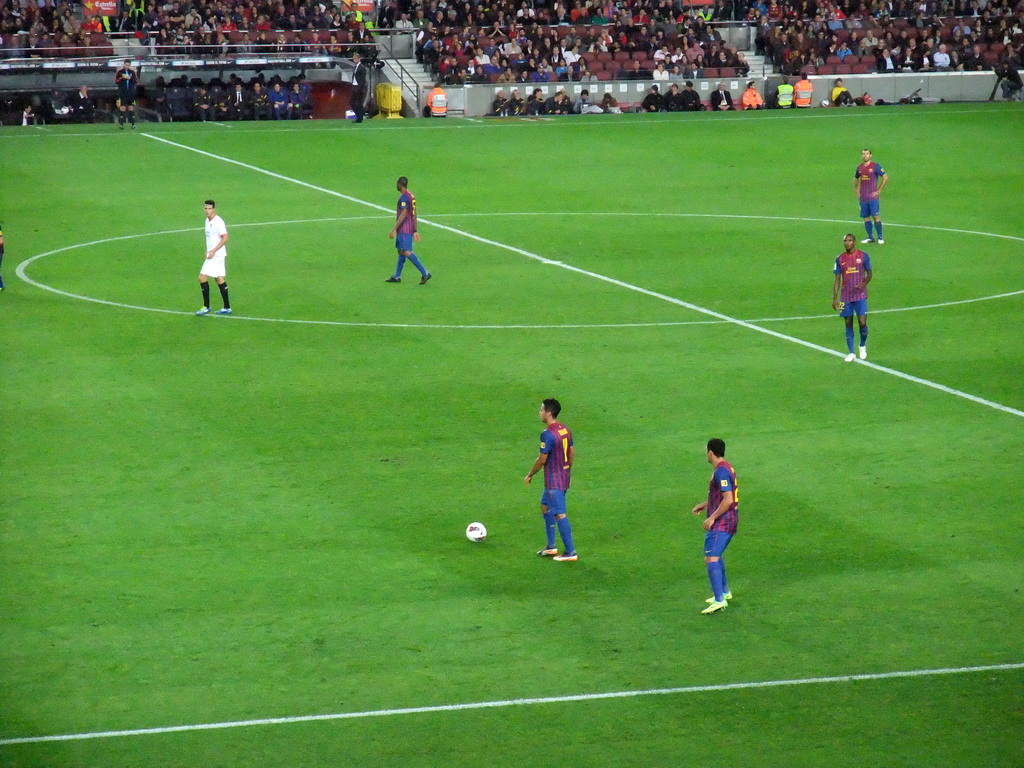 FC Barcelona taking a free kick during the football match FC Barcelona - Sevilla FC in the Camp Nou stadium