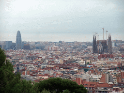 View from Park Güell on the city center with the Torre Agbar tower and the Sagrada Família church