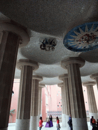 Pillars and ceiling of the Hipostila room at Park Güell