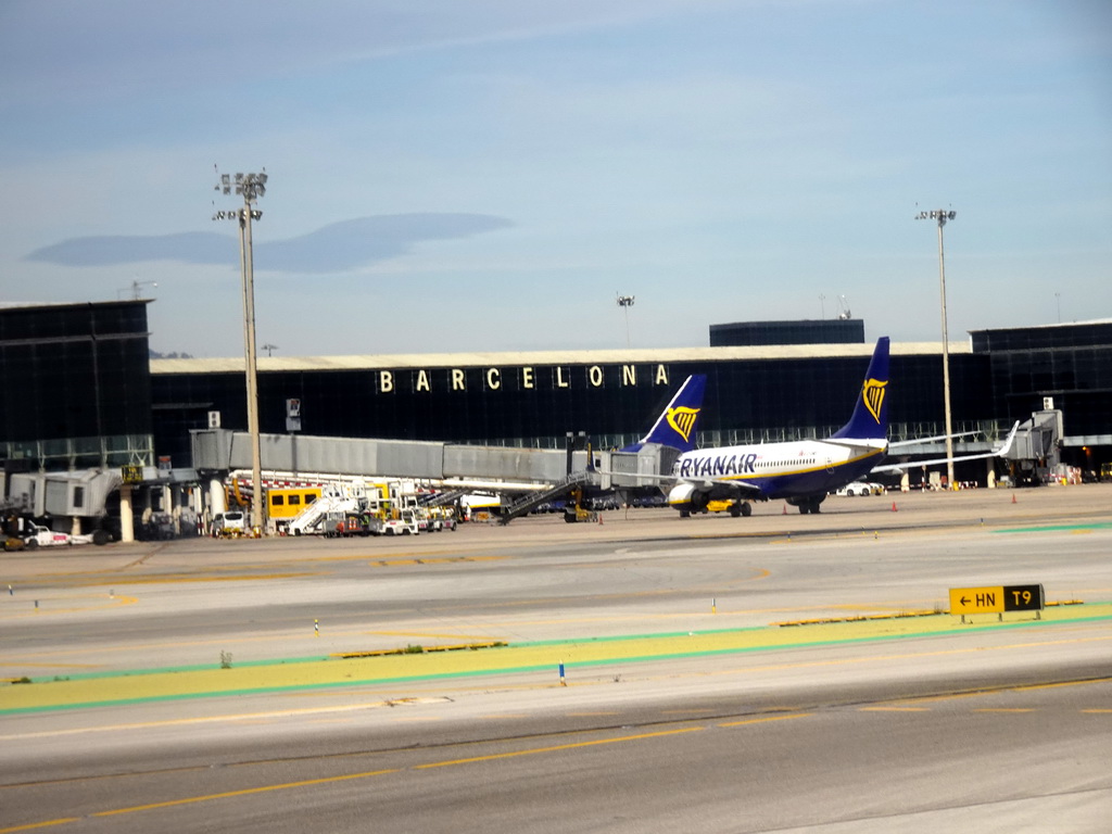 Barcelona-El Prat Airport, viewed from the airplane from Amsterdam