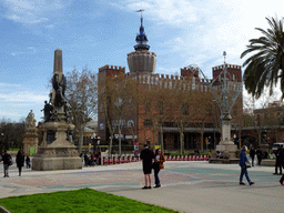 The Monument to Rius i Taulet at the Passeig de Lluís Companys promenade and the Castle of the Three Dragons