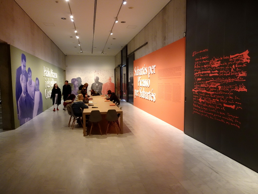 Hallway leading to the temporary exhibitions at the Picasso Museum