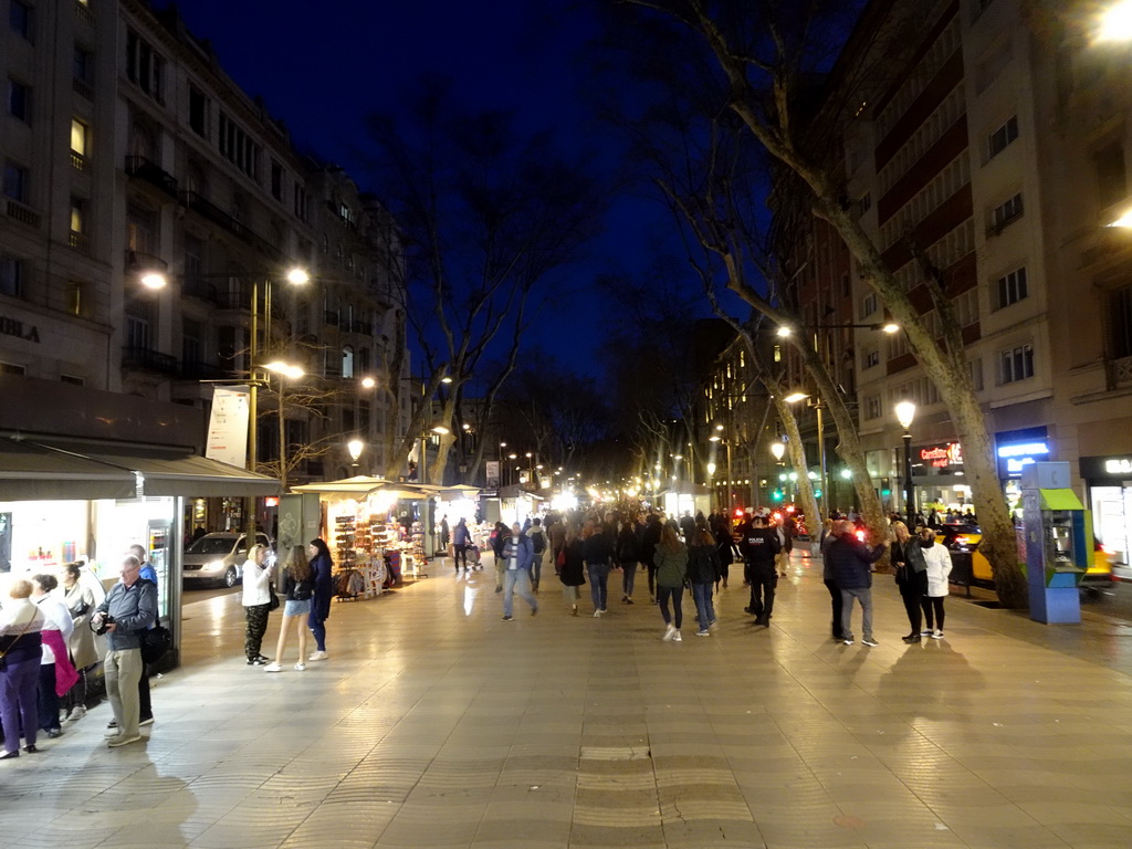 The La Rambla street, by night