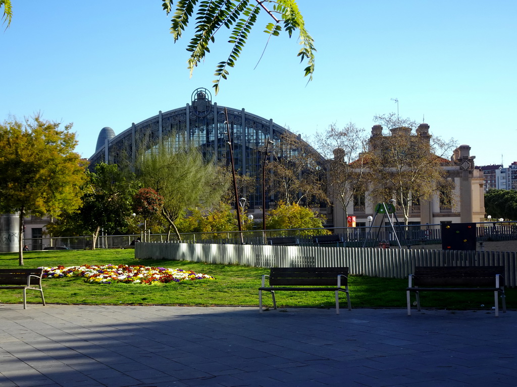 Front of the Estació del Nord former railway station, viewed from the Carrer de Ribes street