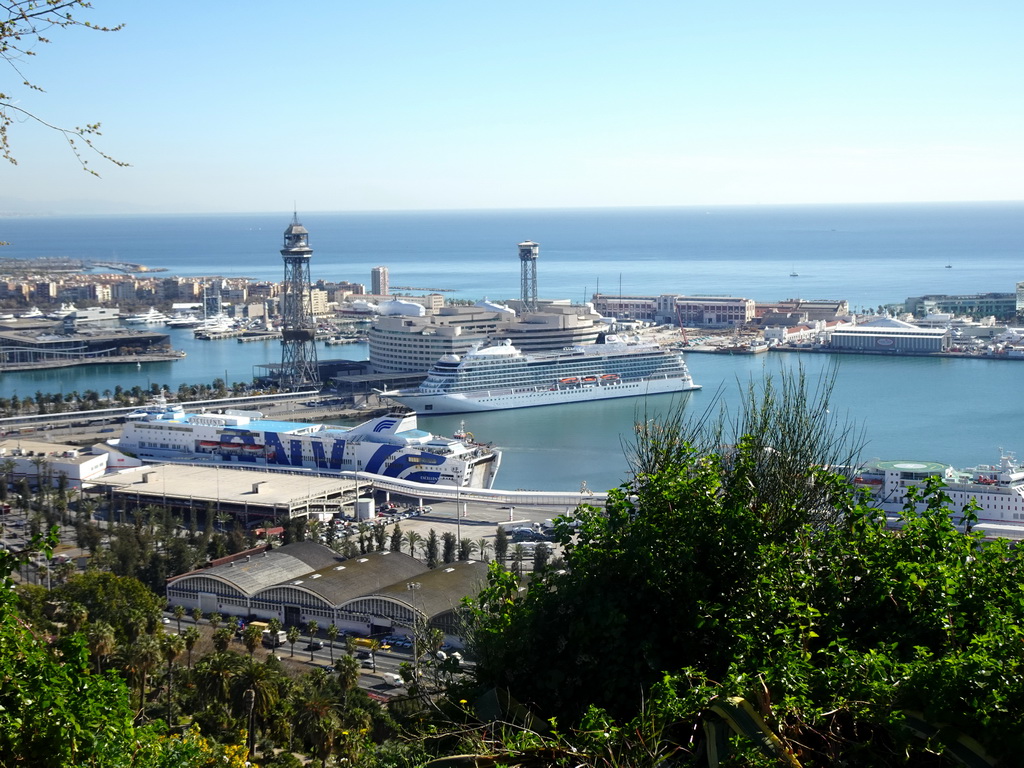 Boats at the Port de Barcelona harbour, viewed from the Mirador de l`Alcalde viewpoint at the east side of the Montjuïc hill