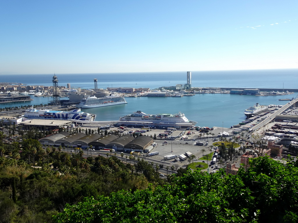 Boats at the Port de Barcelona harbour, viewed from the Mirador de l`Alcalde viewpoint at the east side of the Montjuïc hill