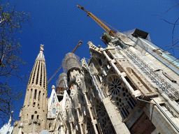 South side of the Sagrada Família church, viewed from the Carrer de Mallorca street