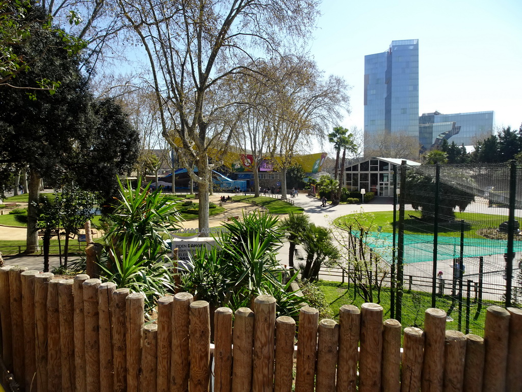 The southwest part of the Barcelona Zoo, viewed from the hill