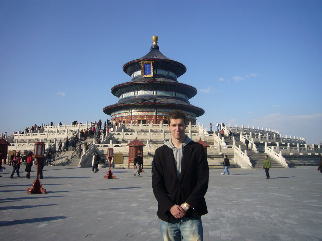 Tim in front of the Hall of Prayer for Good Harvests at the Temple of Heaven