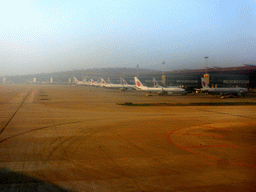 Airplanes at Beijing Capital International Airport, viewed from the airplane from Amsterdam