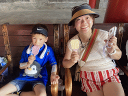 beijing_4_510 - 333 kb - 1024x768 -