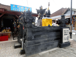 Shrine at the Jalan Tanah Lot souvenir street