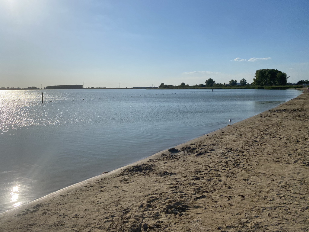 The north side of the beach at the Binnenschelde lake