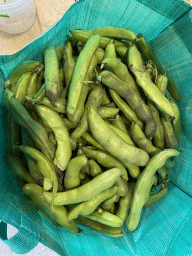 Bag with green beans at the FrankenFruit fruit farm