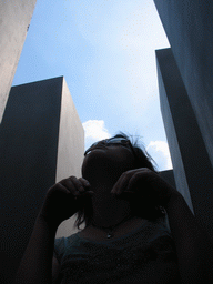 Miaomiao at the Holocaust Memorial