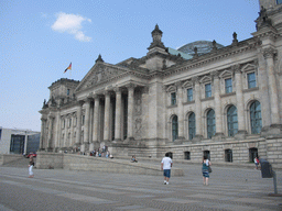 Front of the Reichstag building