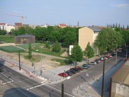 Remains of the Berlin Wall at the Bernauer Straße street and the Kapelle der Versöhnung church, viewed from the top of the Gedenkstätte Berliner Mauer museum