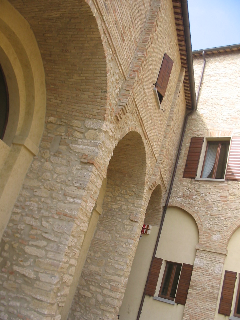 Inner square of the La Rocca castle