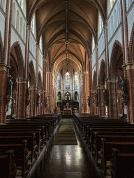 Nave, apse and altar of the Sint-Odulphuskerk church