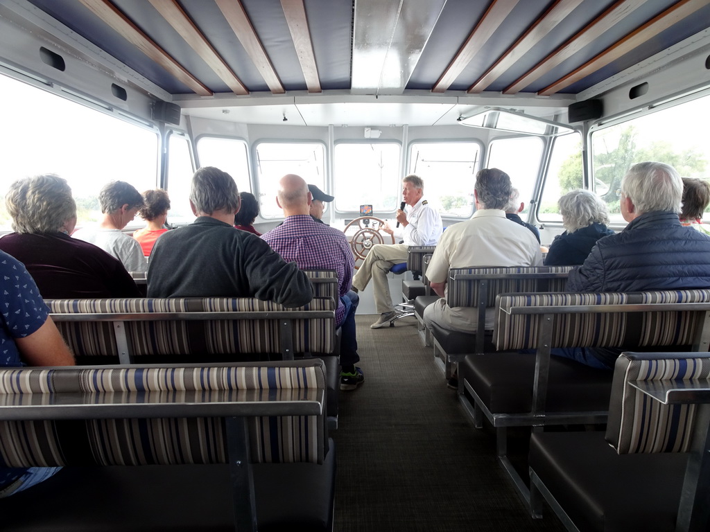 Miaomiao`s parents on the Fluistertocht tour boat