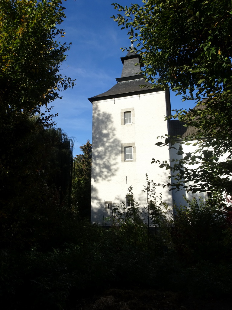 Tower of the former Town Hall, viewed from the Kasteelpark Born zoo