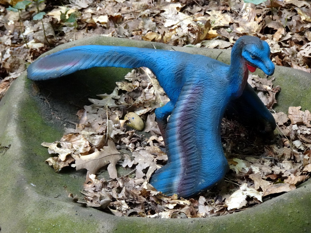 Statue of an Archaeopteryx in the Oertijdwoud forest of the Oertijdmuseum