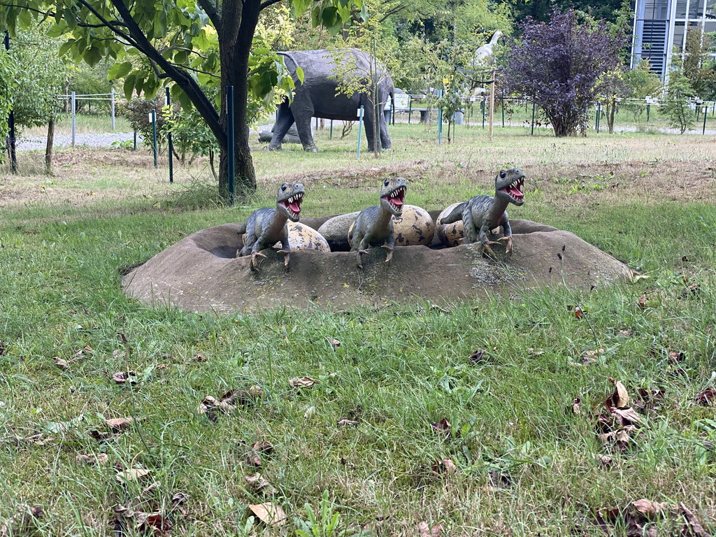 Statues of young Giganotosauruses and eggs in the Garden of the Oertijdmuseum