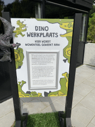 Sign in front of the Dino Werkplaats building of the Oertijdmuseum