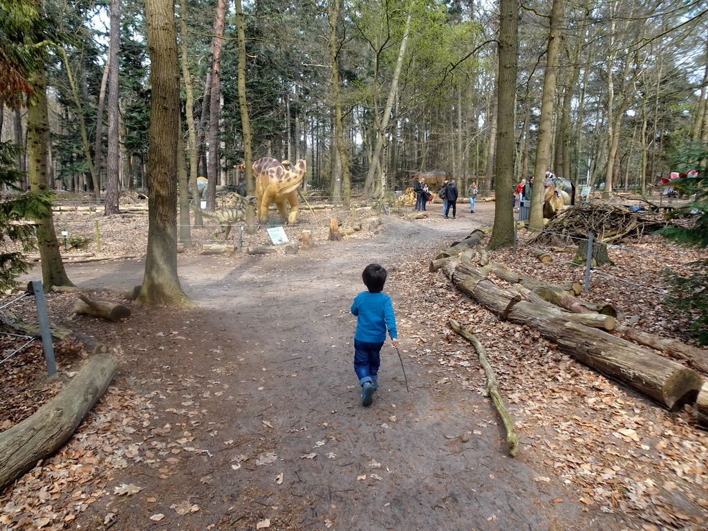 Max at the Oertijdwoud forest of the Oertijdmuseum