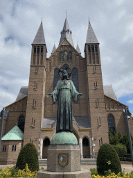 The Heilig Hartbeeld statue in front of the Sint Laurentiuskerk church at the Ginnekenweg street