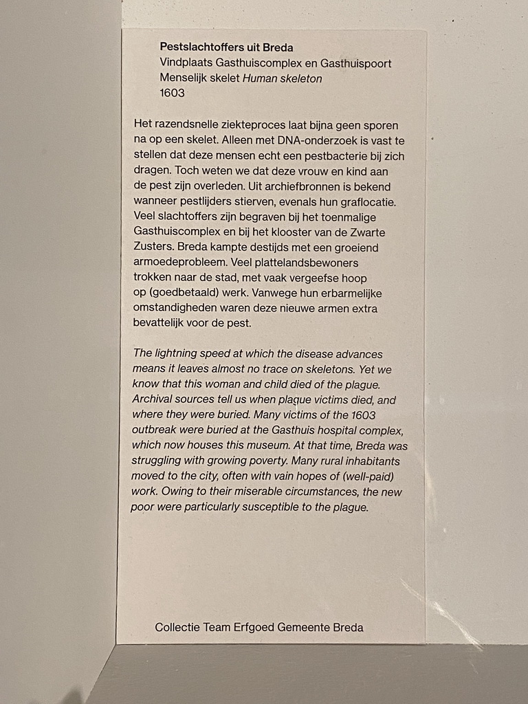 Explanation on the skeletons of plague victims at the `Ziek & Gezond - Collectielab` exhibition in Room 3 at the Ground Floor of the Stedelijk Museum Breda