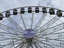 Top part of the Smakenrad ferris wheel at the Chasséveld square