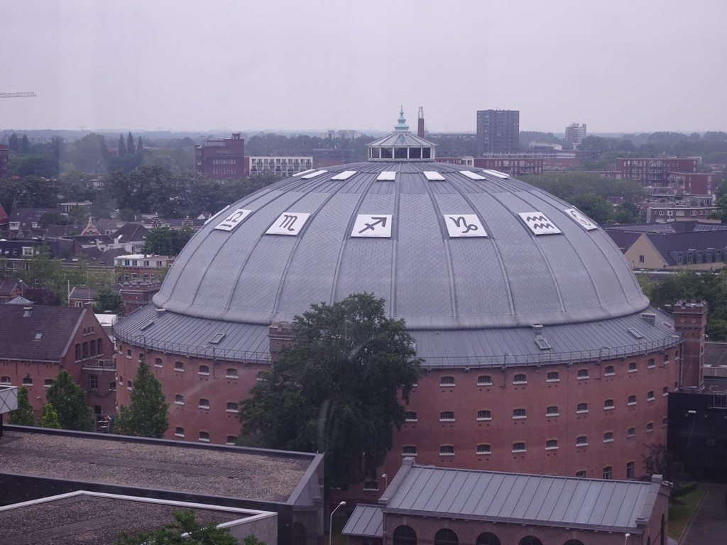 The Koepelgevangenis building, viewed from the Smakenrad ferris wheel at the Chasséveld square